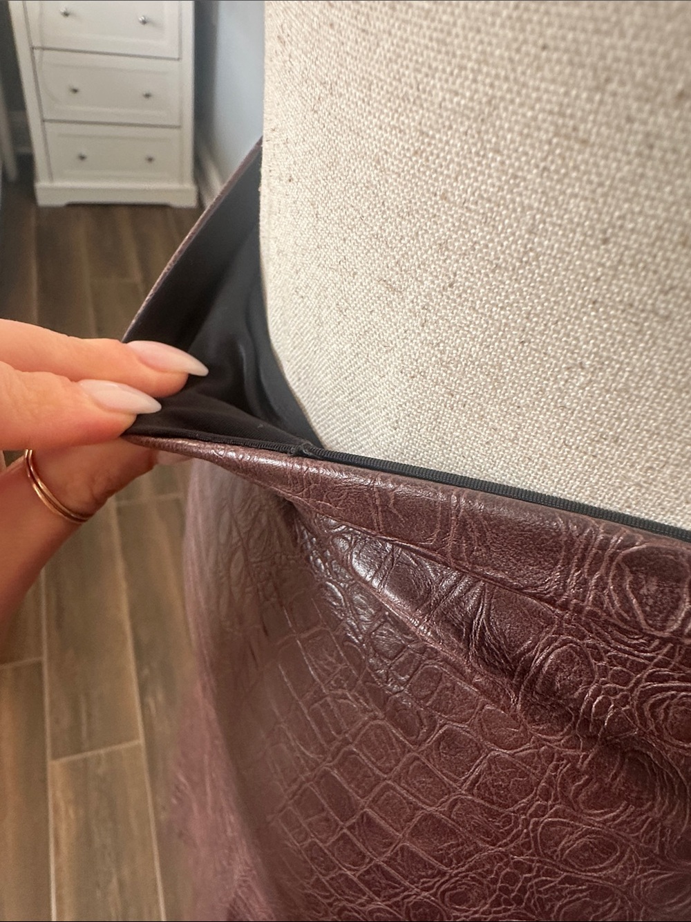 Croc-Embossed Brown Midi Skirt with Front Slit - Picture 7 of 9
